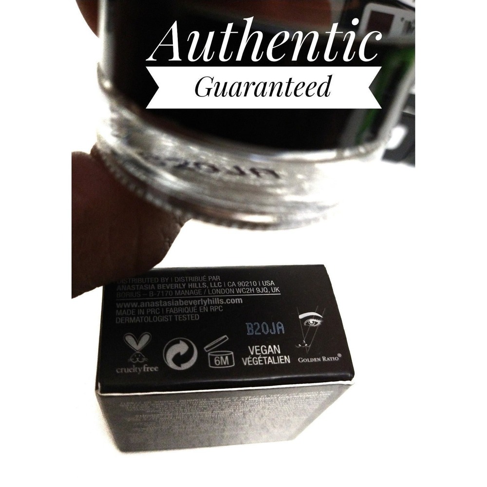 AUTHENTIC Anastasia Beverly Hills DIPBROWโ POMADE color: ASH BROWN new